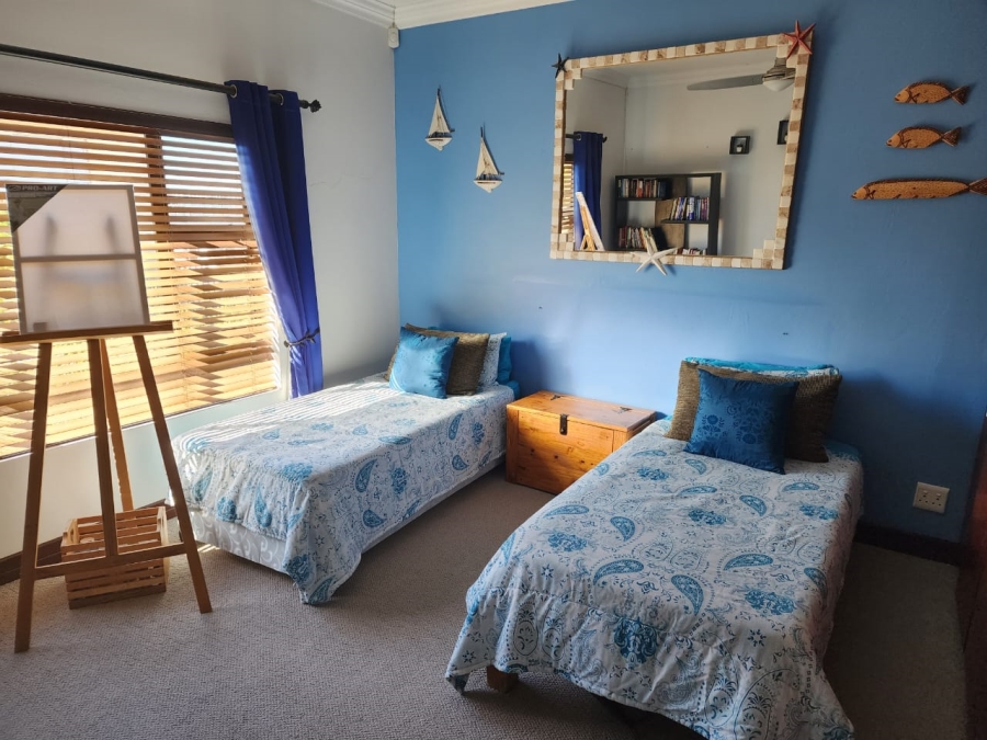 3 Bedroom Property for Sale in Winterstrand Eastern Cape